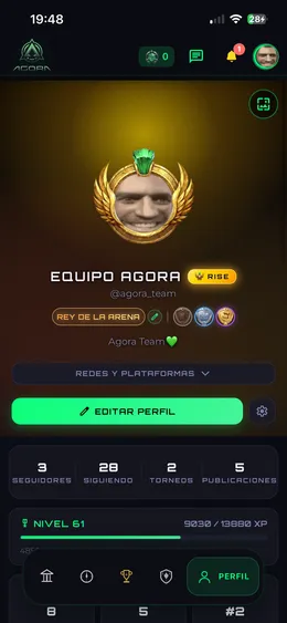 Perfil de Ágora con marco legendario y título equipado
